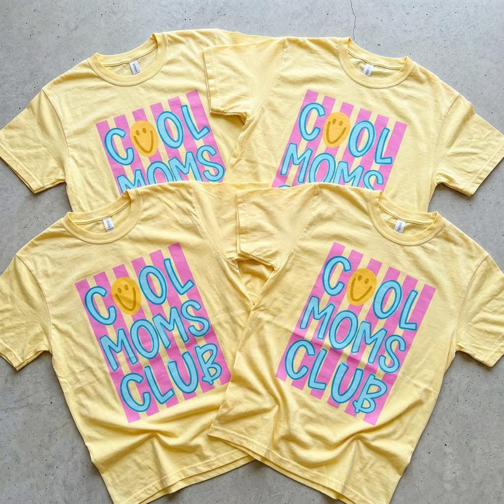 Cool Moms Club Comfort Colors Graphic Tee