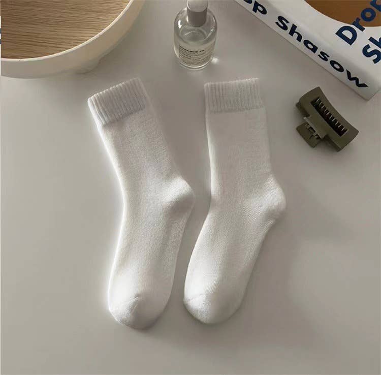 Ladies Inside Velvet White Socks