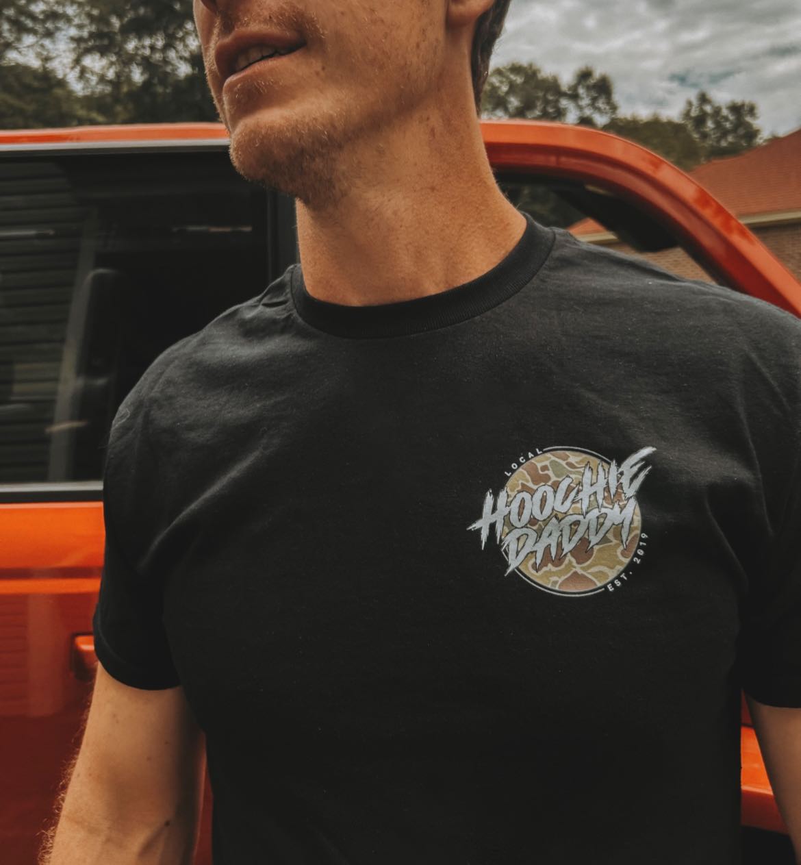 Local Hoochie Daddy Men's Graphic Tee