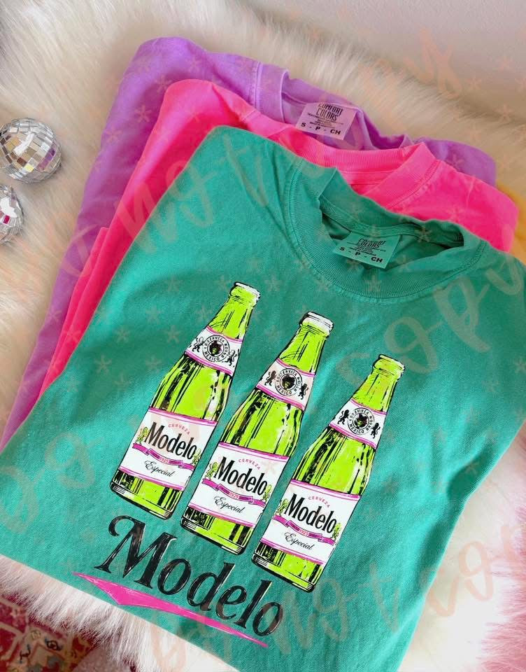 Summer Modelo Comfort Colors Graphic Tee