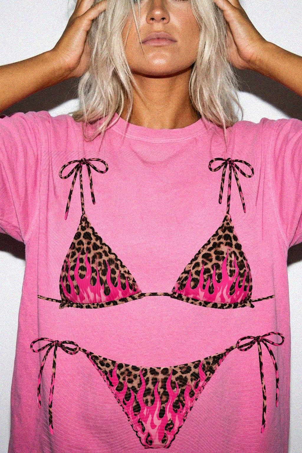 Bougie Bikini Summer Comfort Colors Graphic Tee
