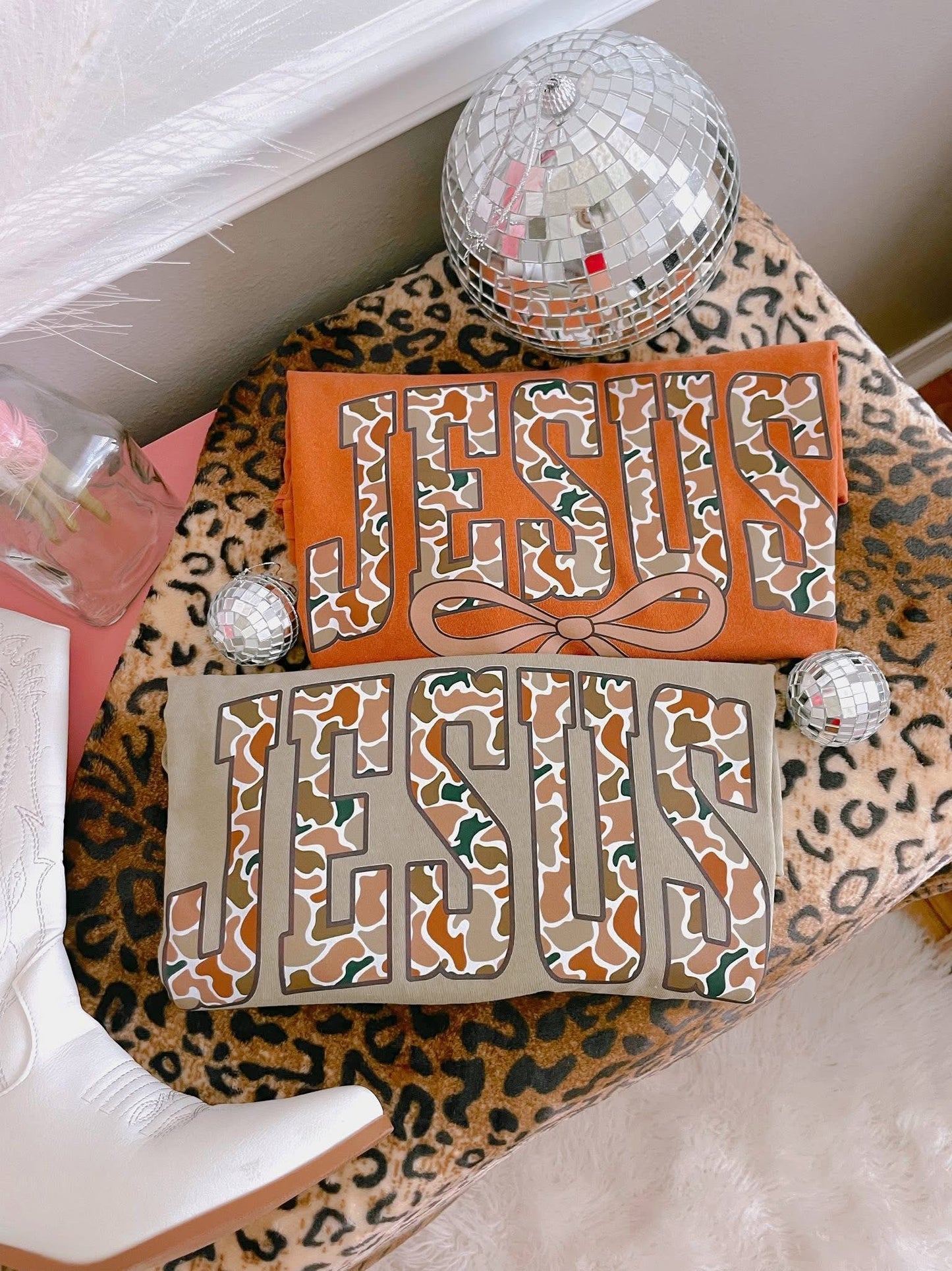 Jesus Camo Comfort Colors Graphic Tee