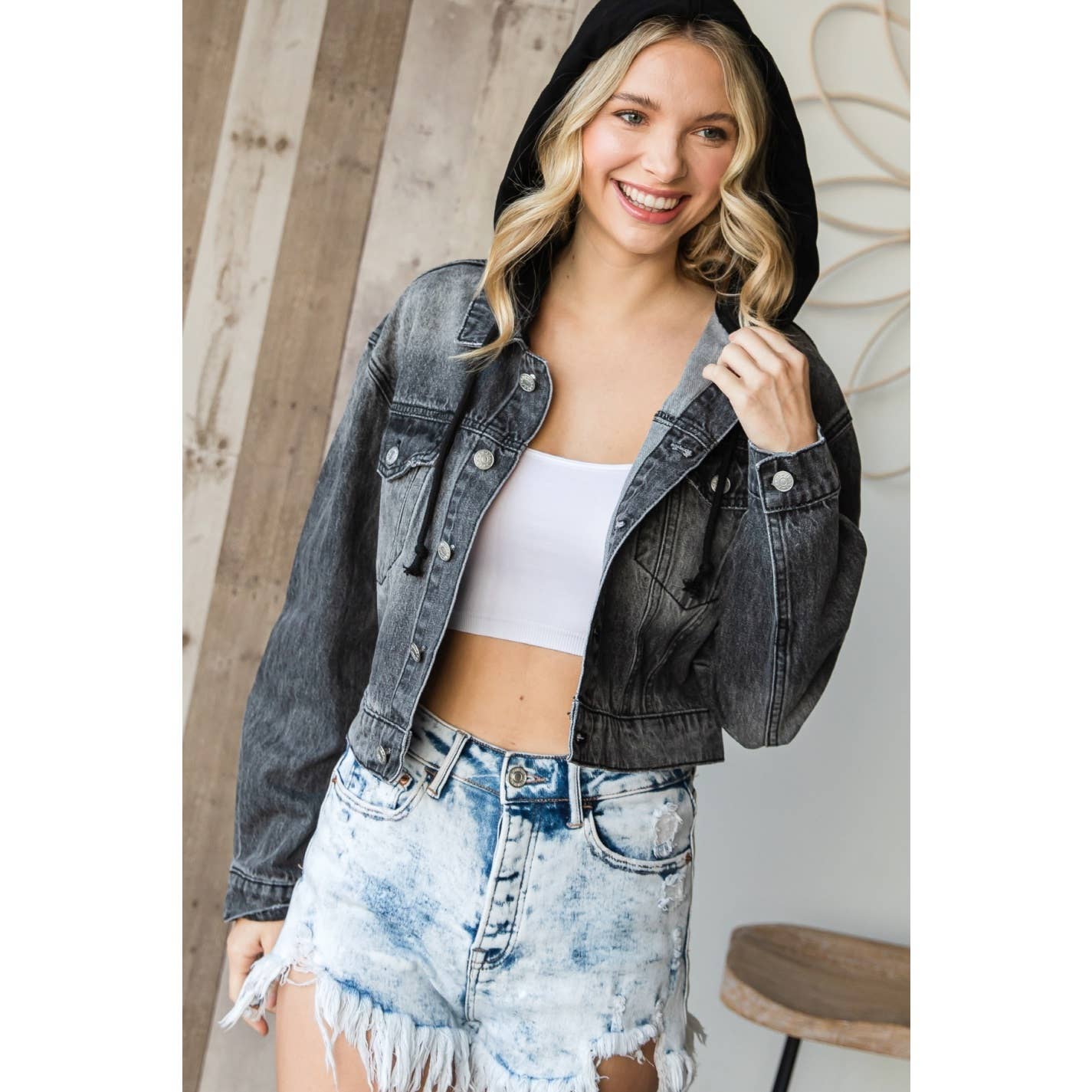 Washed Black Cropped Denim Hood Jacket: Black