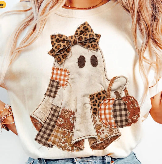 Patchwork Ghost Fall/Halloween Comfort Colors Graphic Tee