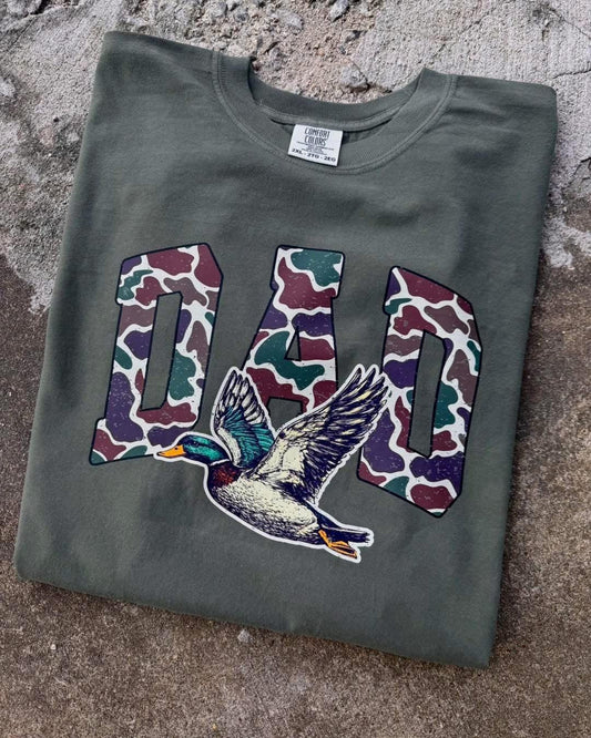 Mallard Camo Dad Men's Comfort Colors Graphic Tee