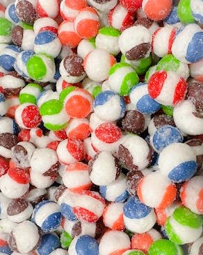 Freeze Dried Super Sour Berry Puffs (Skittles)